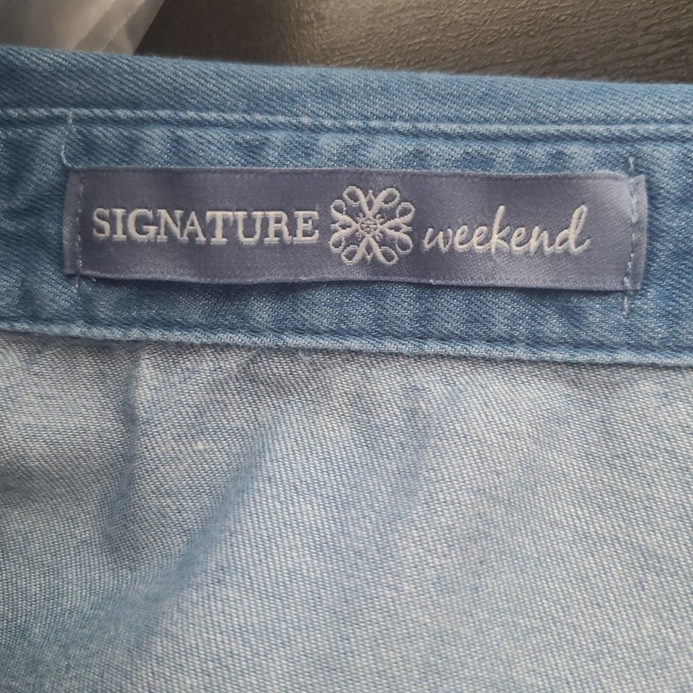 Signature Weekend Womens Top Blouse Button Front Long Sleeves Back Tie Size M - Picture 3 of 7